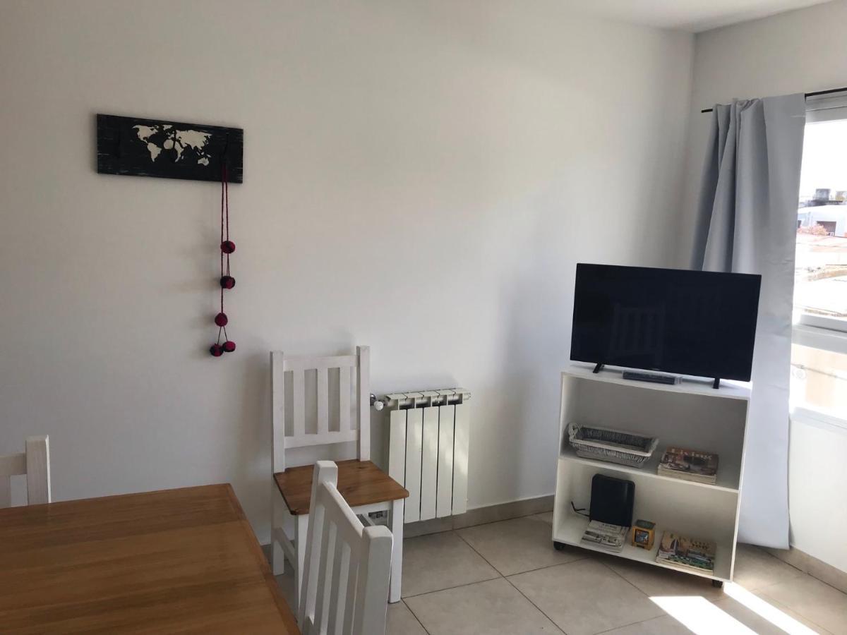 Dto Nuevo Barrio Universitario II , Wifi Y Cochera-Check In Express-Pet Friendly Bahía Blanca Екстериор снимка