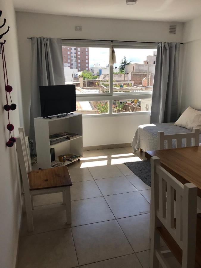 Dto Nuevo Barrio Universitario II , Wifi Y Cochera-Check In Express-Pet Friendly Bahía Blanca Екстериор снимка